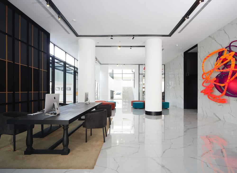 De Braga, Artotel Curated Bandung Exterior photo