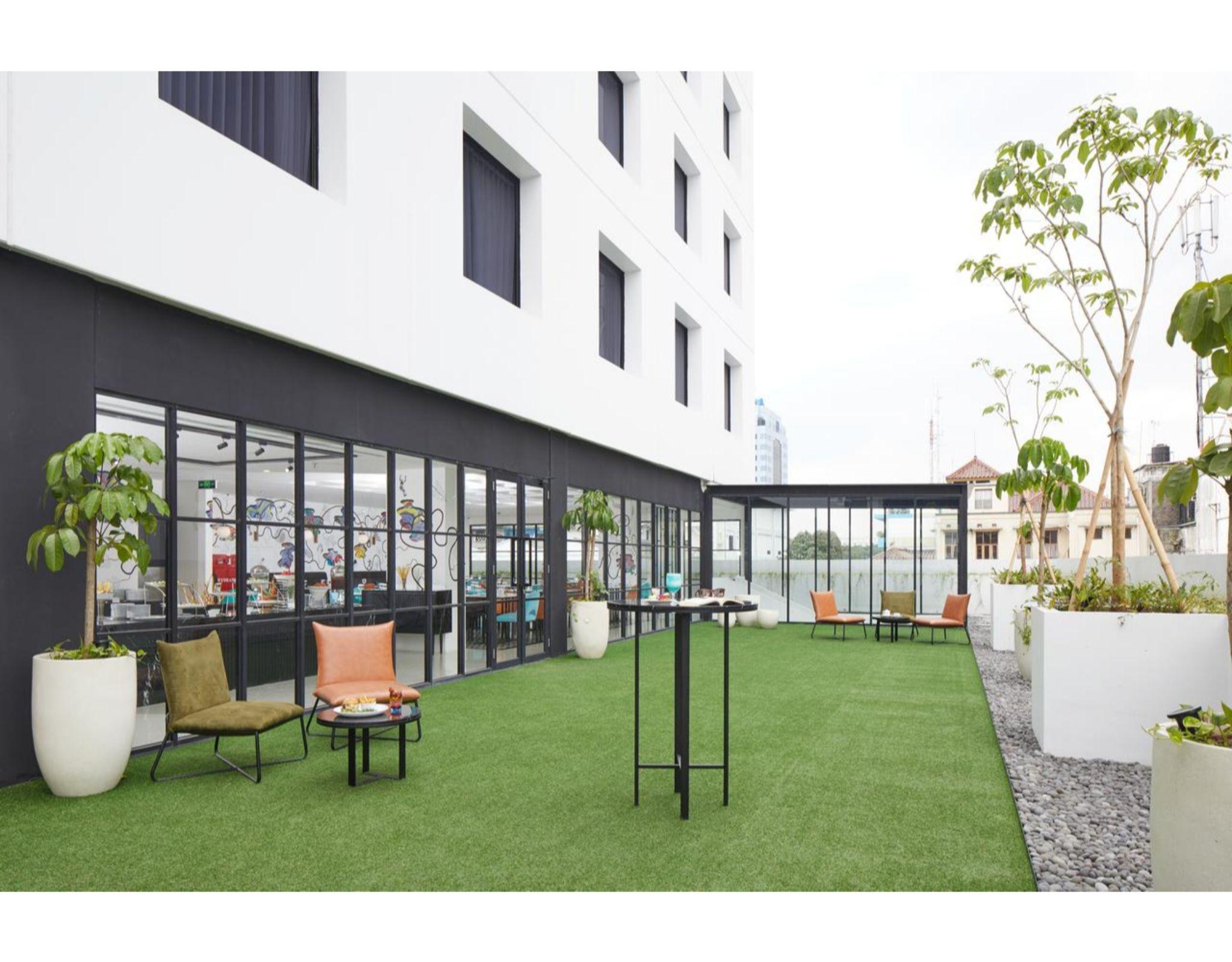 De Braga, Artotel Curated Bandung Exterior photo